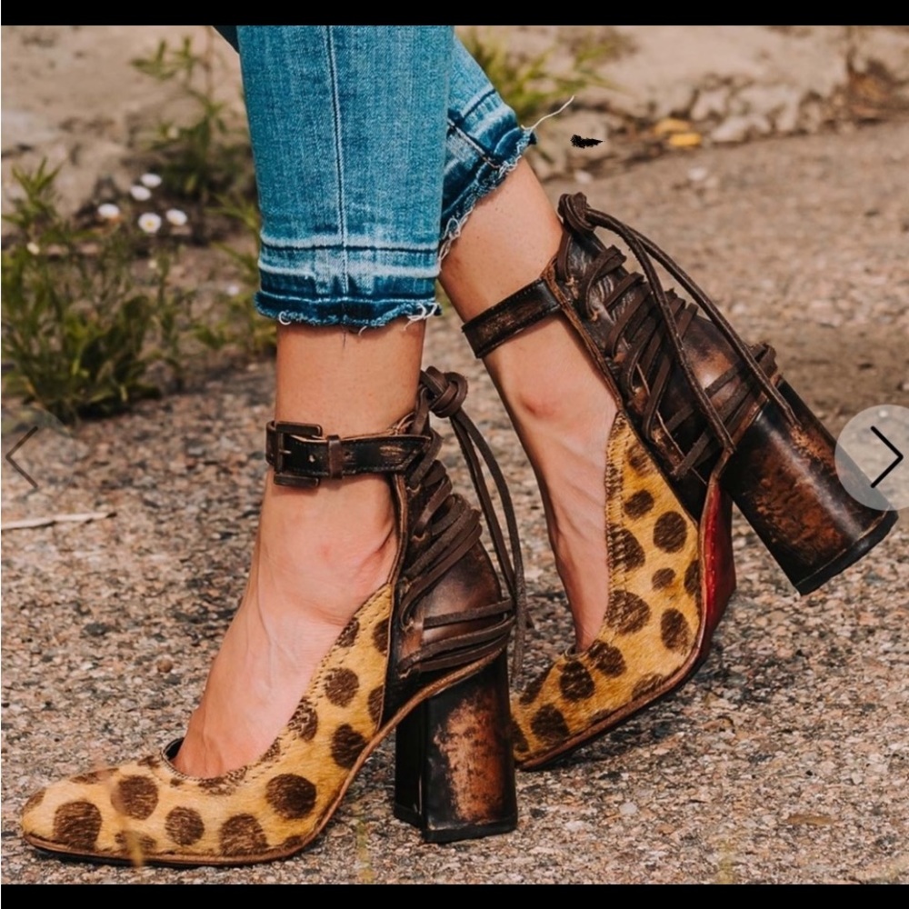 Freebirds all size 7 will fit 61/2 also DO NOT BUY LISTING 🛑SOLD SEPARATELY